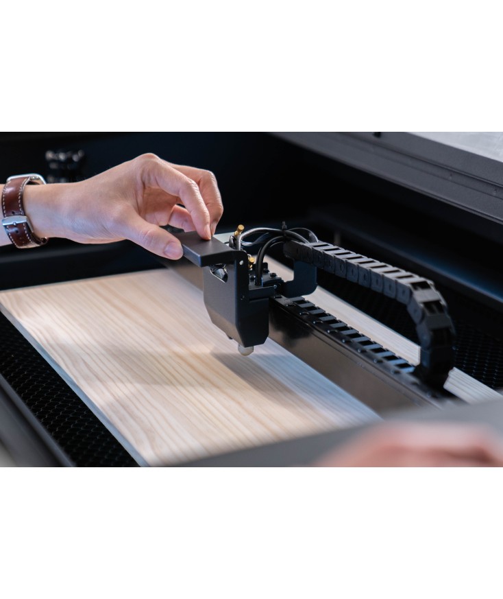 Láser de corte CO2 60W Hexa Flux