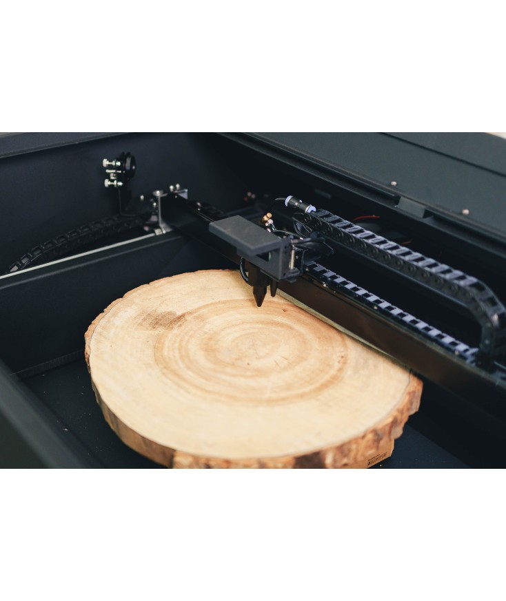 Láser corte y grabado CO2 55W Beambox II Flux