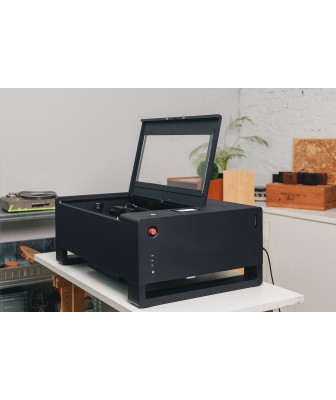 Láser corte y grabado CO2 55W Beambox II Flux