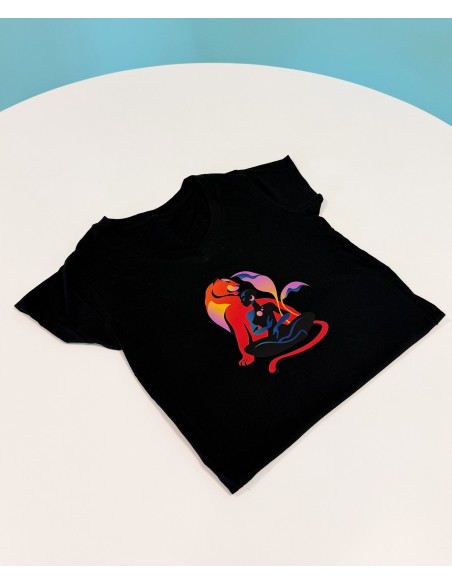 Camiseta hecha con vinilo textil imprimible Vintex. DTV imprimible con impresora de tinta casera.